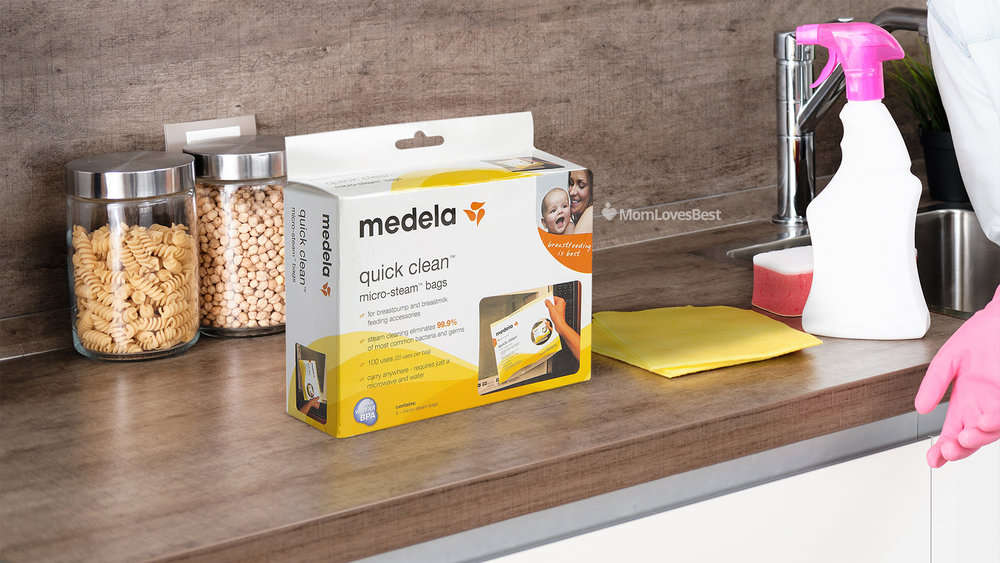 Photo of the Medela Micro Steam Bags