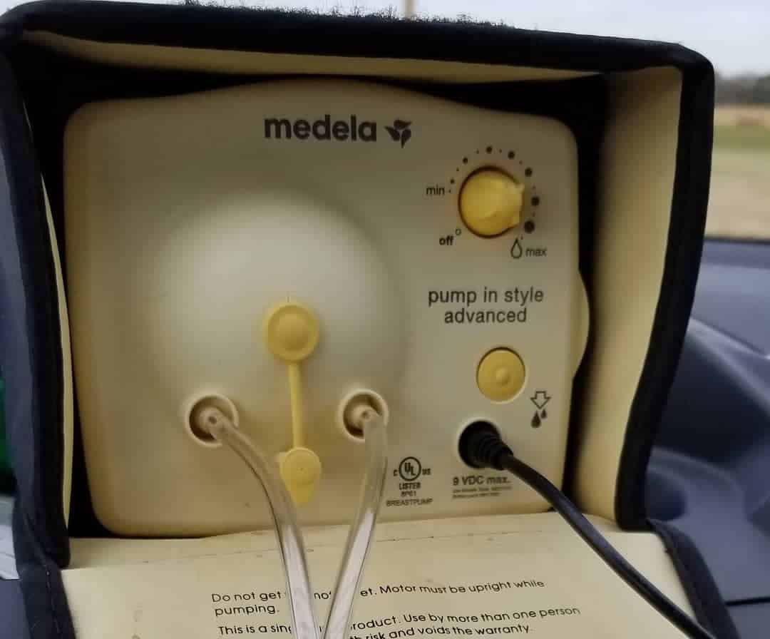 medela double pump in style