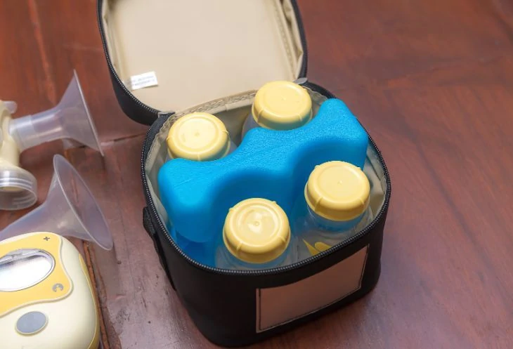 Medela Freestyle breast pump in a bag