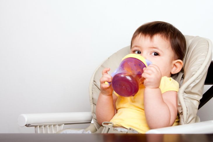 Your kids don't need the sippy cups! Try these instead! #cups #babylov, sippy  cup