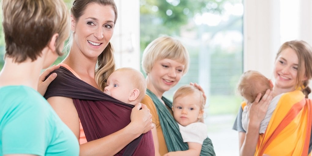 How to Exercise Wearing a Baby Carrier (5 Great Babywearing Workouts)