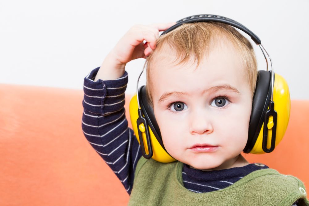 7 Best Noise Cancelling Headphones for Babies & Kids (2020 ...