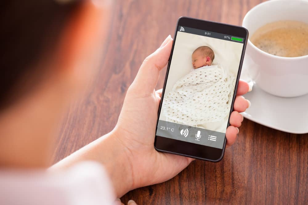 The 5 Best Smartphone Apps to Use as a Baby Monitor