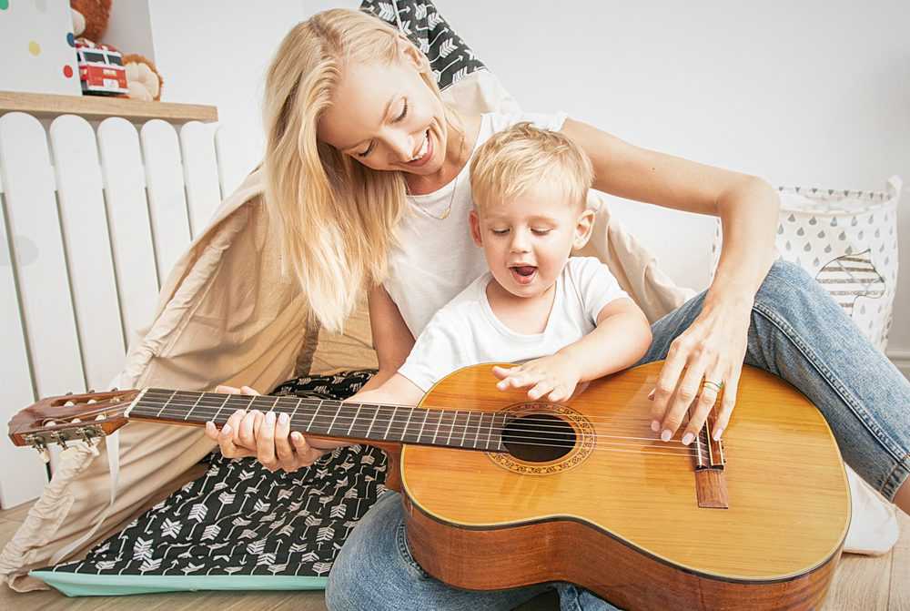 50 Songs To Sing To Your Baby (With Videos) - Mom Loves Best