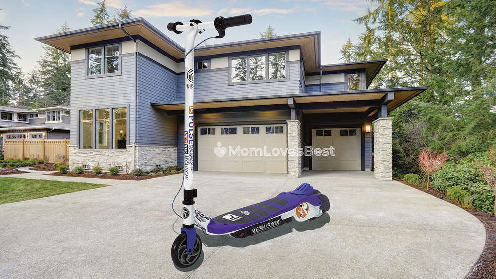 Photo of the Pulse Performance Electric Scooter