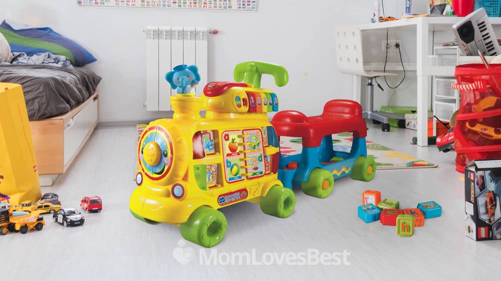 Photo of the VTech Sit-to-Stand Alphabet Train