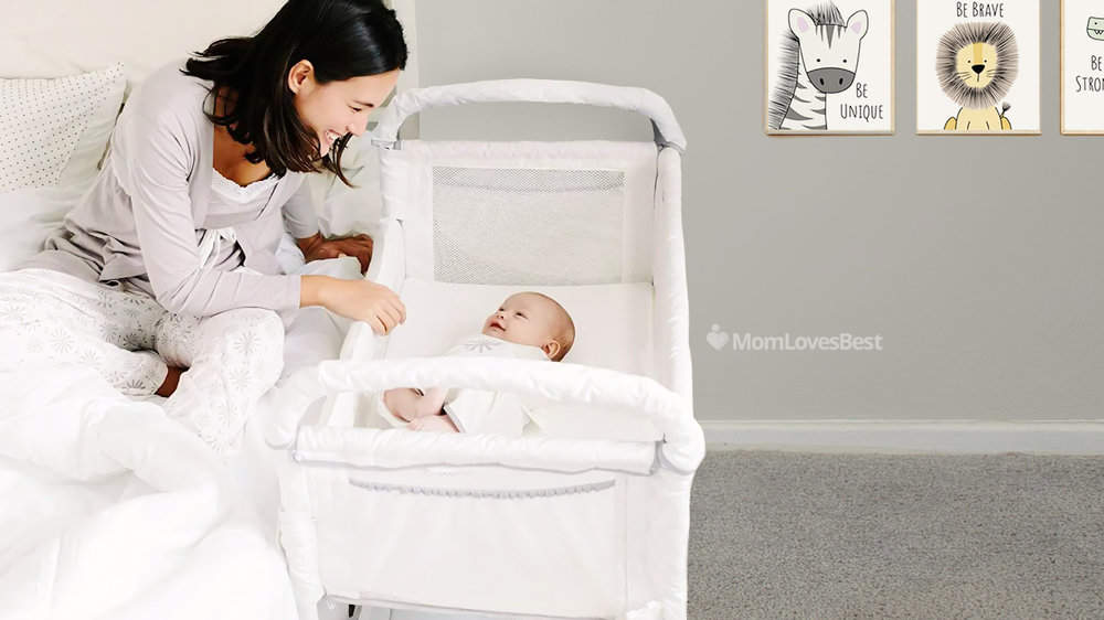 Photo of the Arm’s Reach Concepts Co-Sleeper Bassinet