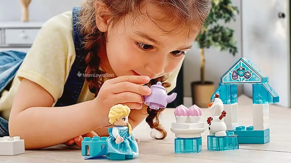 Photo of the LEGO Duplo Elsa and Olaf's Frozen Tea Party