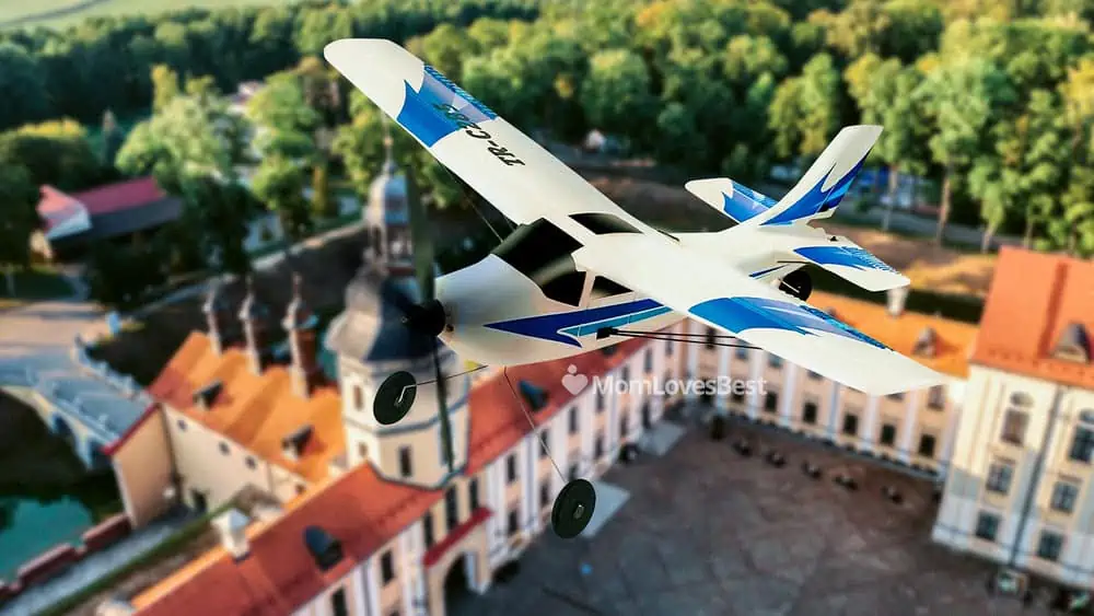 Photo of the Top Race: 3 Channel RC Trainer Plane