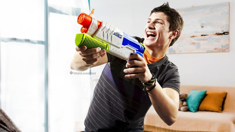 Photo of the NERF SuperSoaker Scatterblast
