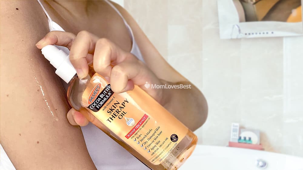 Photo of the Palmer’s Cocoa Butter Skin Therapy Oil