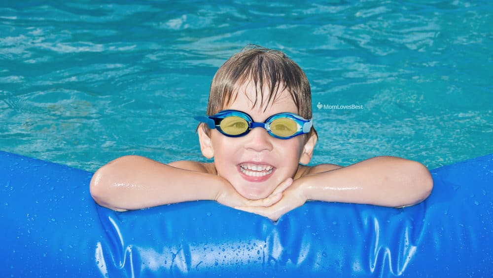 Photo of the Aikotoo Nearsighted Swim Goggles