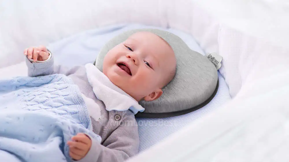 Cushion for flat outlet baby head