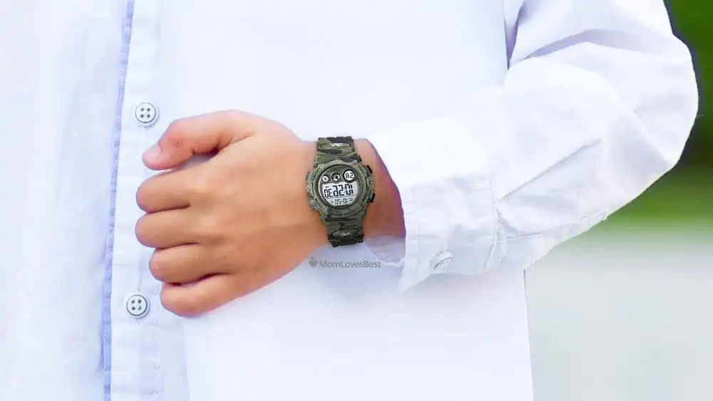 Photo of the CakCity Military Child Wrist Watch