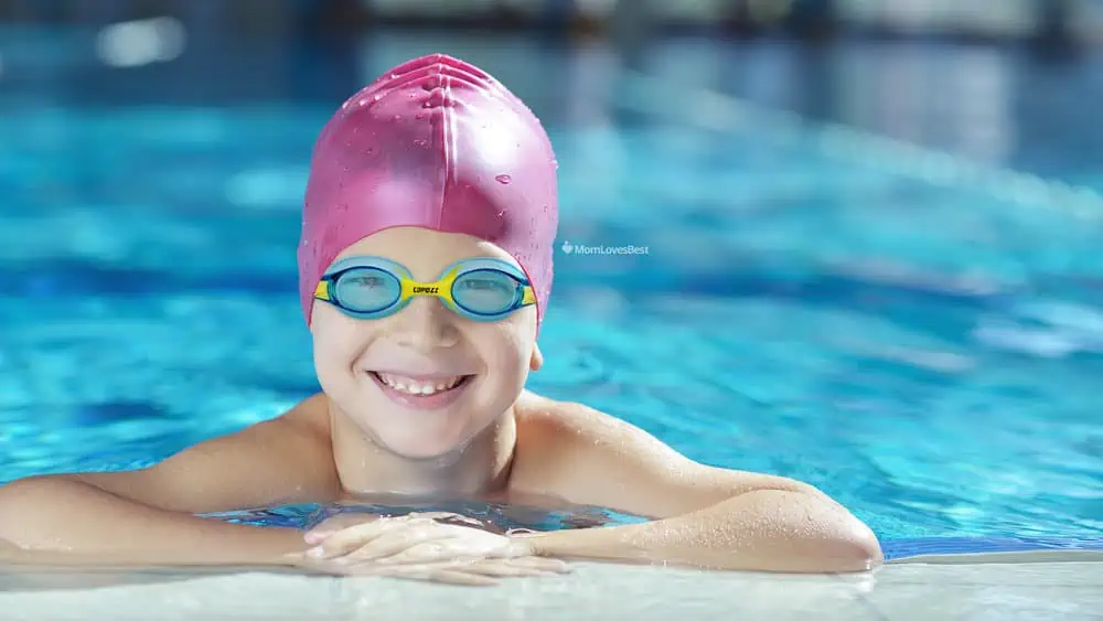 Photo of the Copozz Kids’ Anti-Fog Swimming Goggles