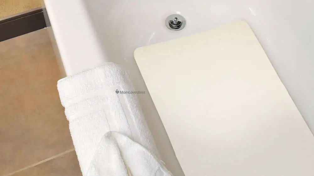 Photo of the Epica Anti-Slip Bath Mat