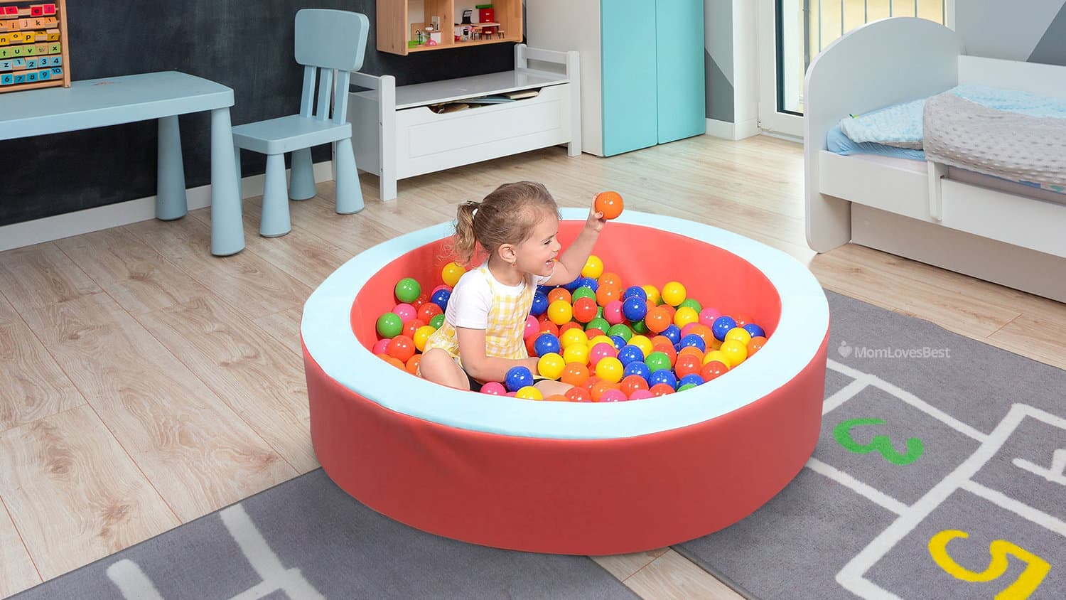 Photo of the Milliard Ball Pit