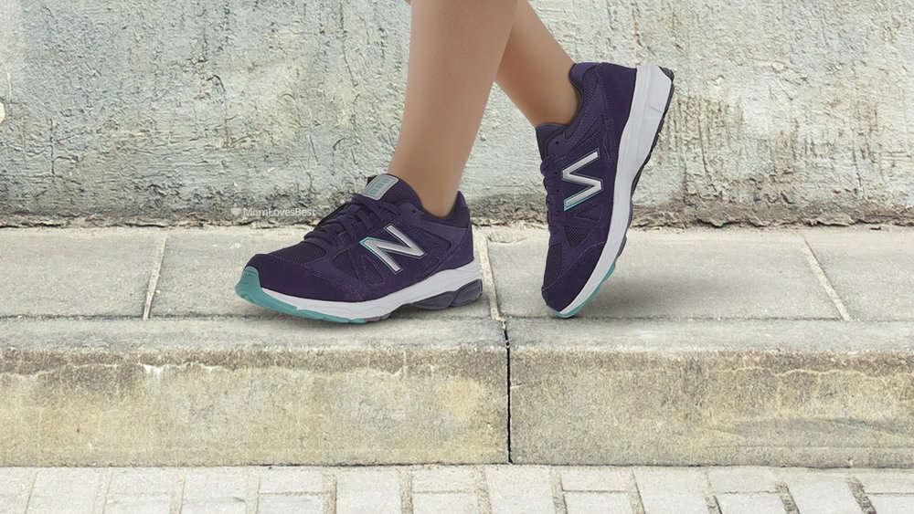 Photo of the New Balance Unisex 888v2 Running Shoe