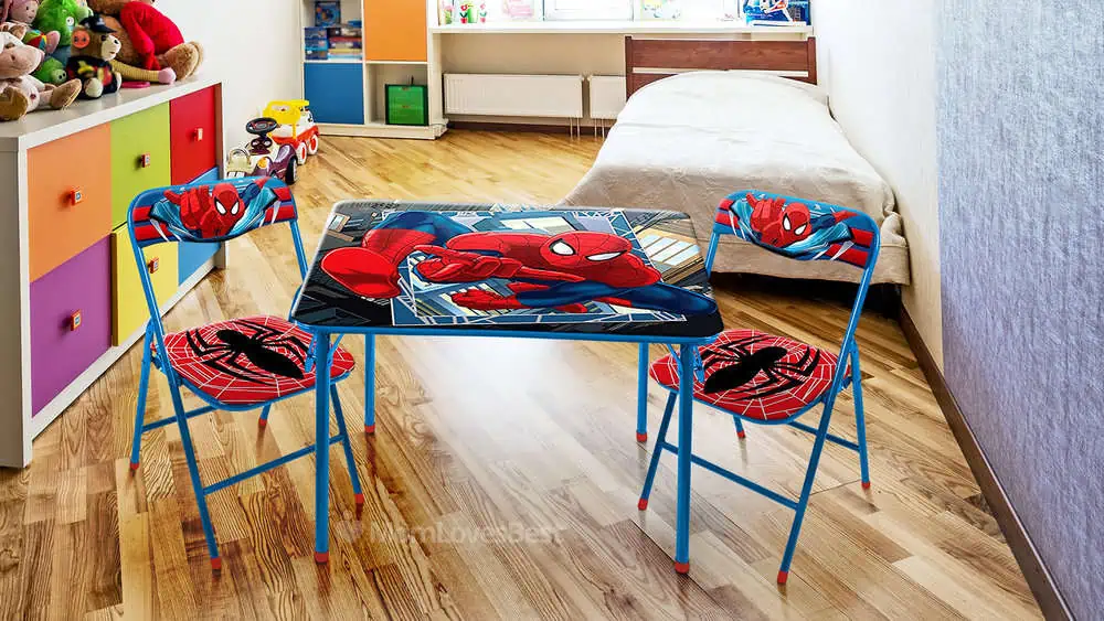 Photo of the Spider-Man Table and Chair Set