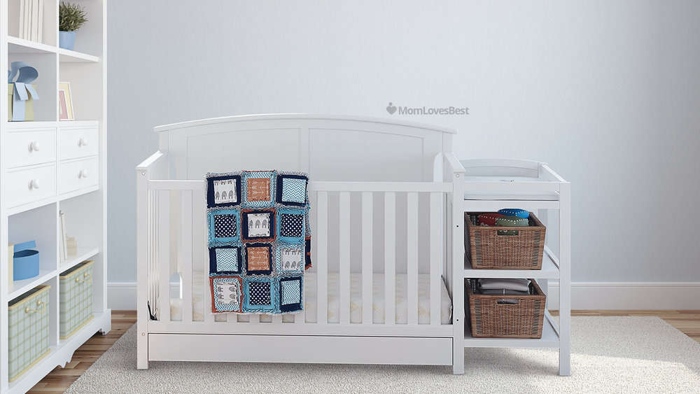 Photo of the Storkcraft Steveston Crib and Changing Table Combo