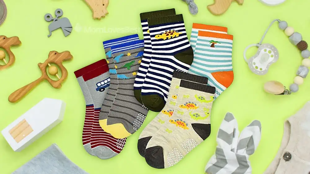 Photo of the Tphon Non-Skid Toddler Socks