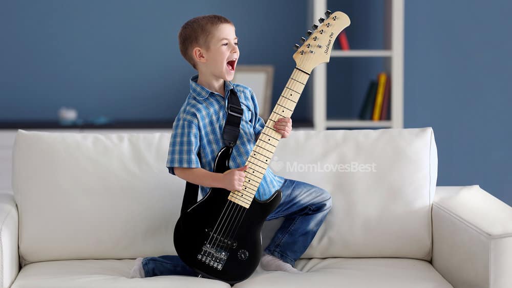 Photo of the YMC Kids Electric Guitar