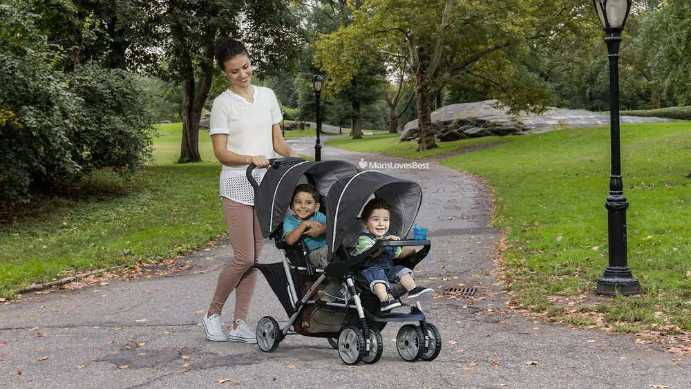 Photo of the Graco DuoGlider Click Connect Double Stroller