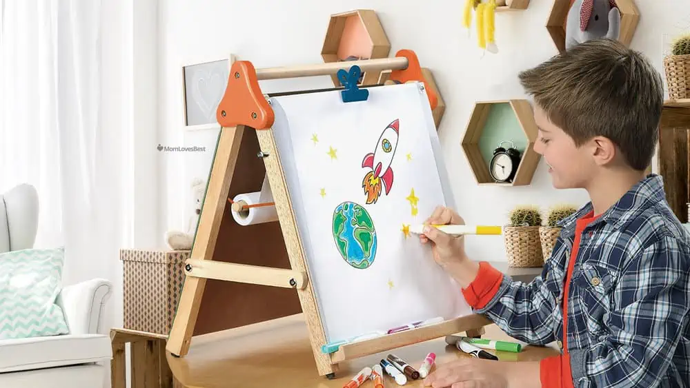 Photo of the Discovery Kids 3-in-1 Desktop Easel