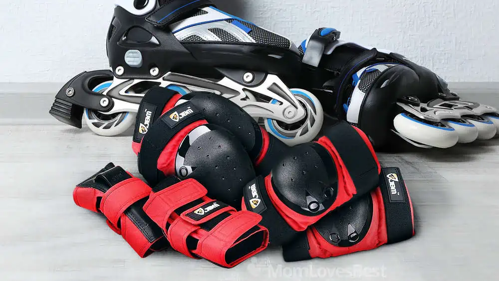 Photo of the JBM International 3-in-1 Knee and Elbow Pads