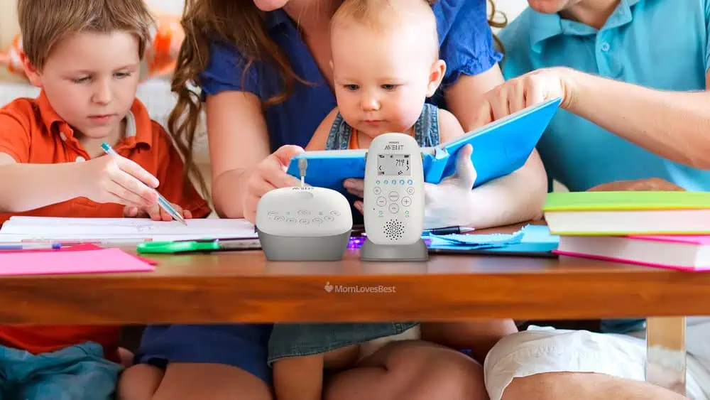 Photo of the Philips Avent DECT SCD720 Baby Monitor