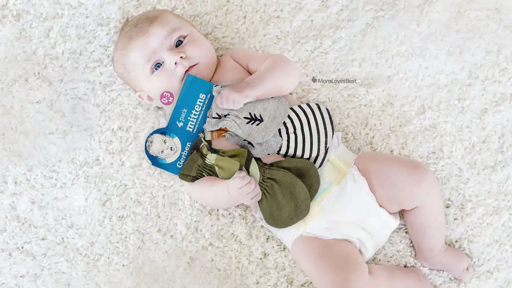 Photo of the Gerber Baby Boys' Organic Mittens