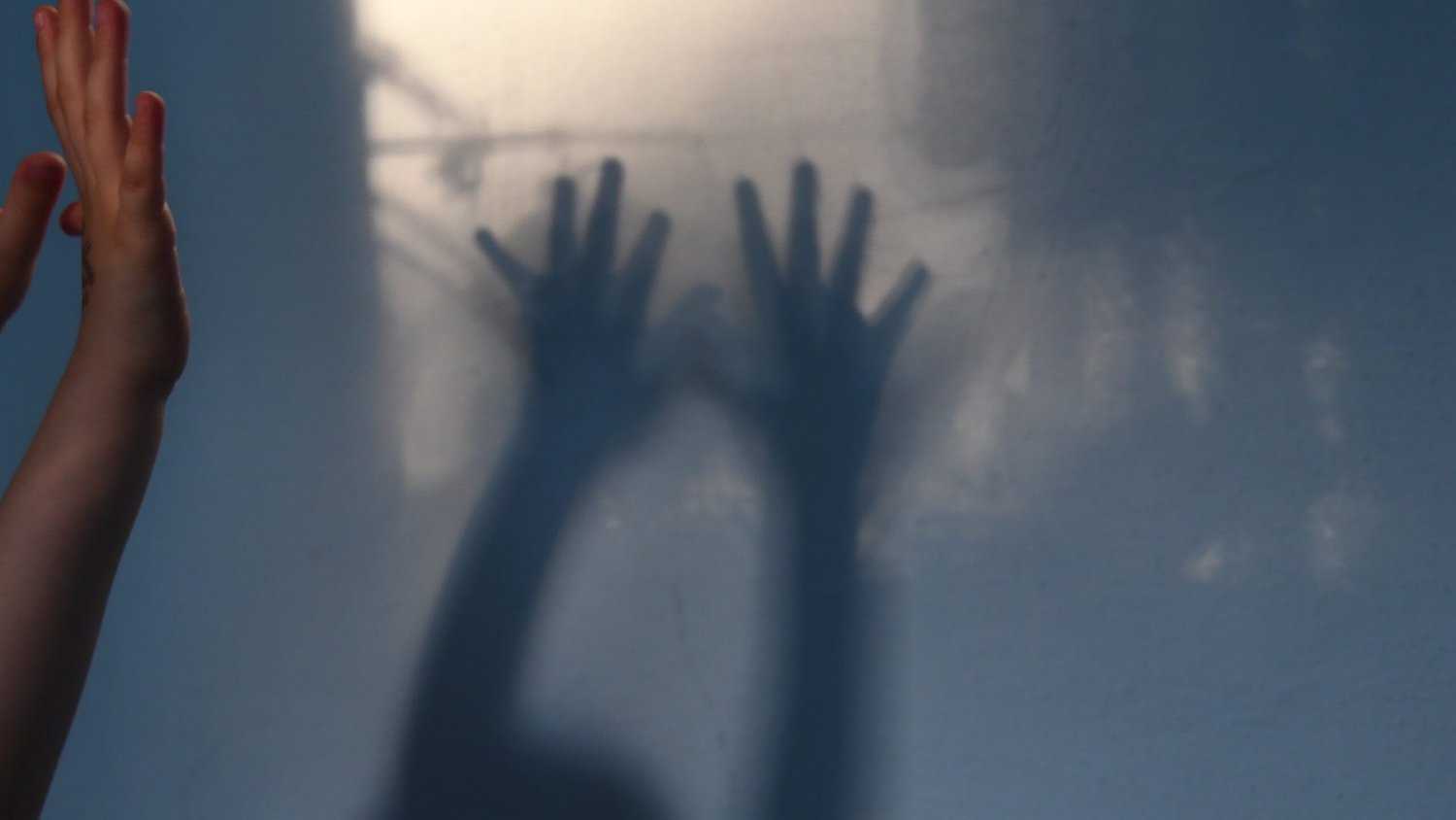 Scary hand shadows