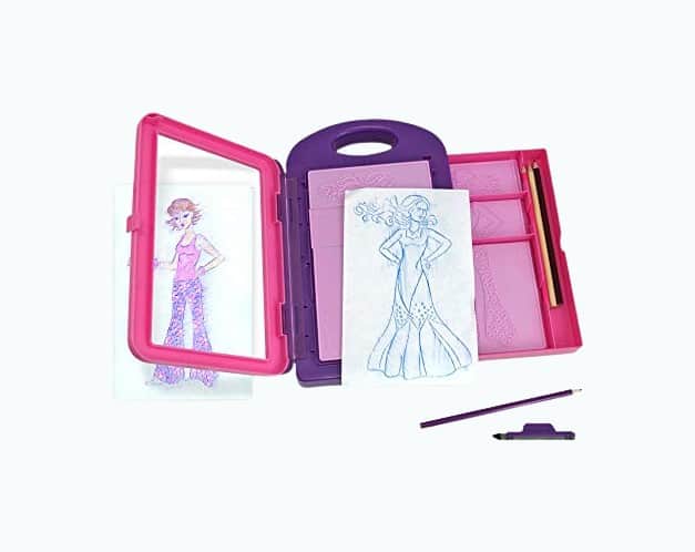 Product Image of the Melissa and Doug Fashion Rubbing Plates