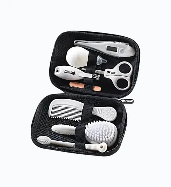Product Image of the Tommee Tippee Healthcare & Grooming Kit