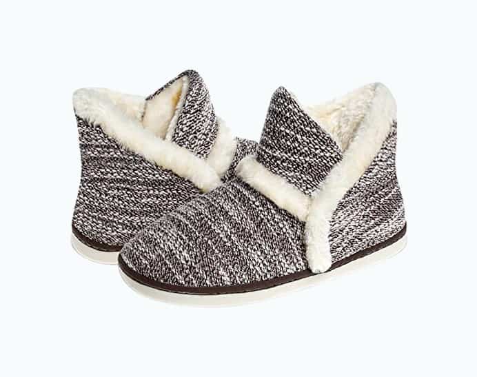 Product Image of the Winter Vintage Boot Slippers By GaraTia